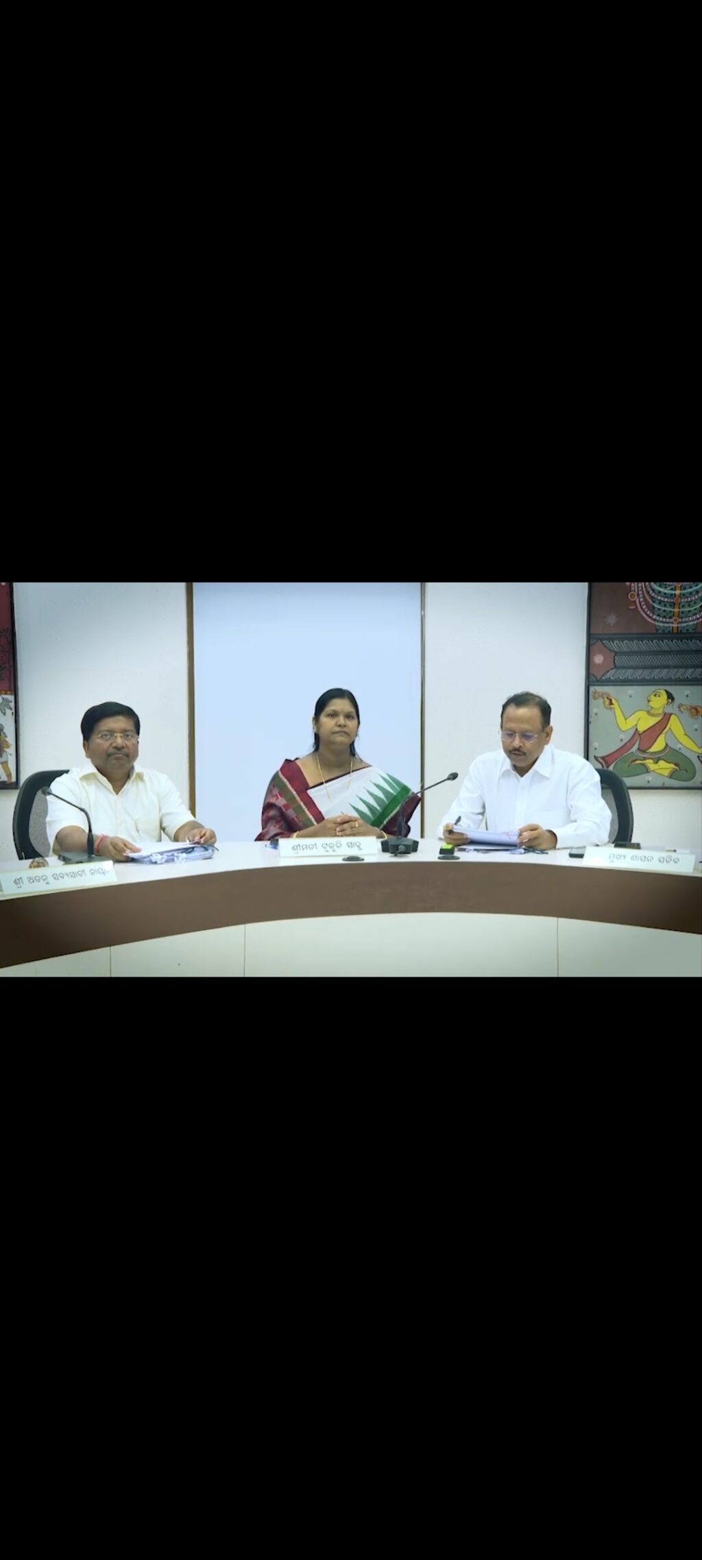 Screenshot_2023-07-21-21-29-57-797_com.gbwhatsapp