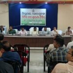 କୋଟପାଡ଼ରେ ଜିଲ୍ଲାପାଳଙ୍କ ମିଳିତ ଅଭିଯୋଗ ଶୁଣାଣି: ୫୮ ଅଭିଯୋଗର ଶୁଣାଣି, ୭ଟିର ଘଟଣାସ୍ଥଳରେ ସମାଧାନ